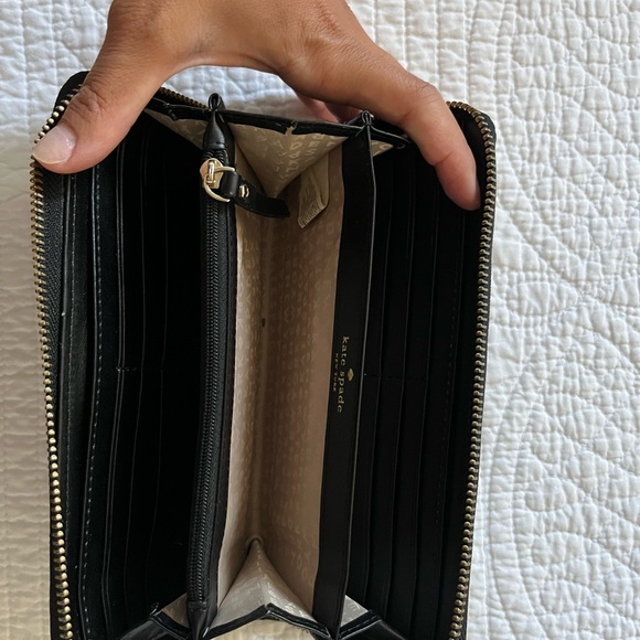 Kate spade wallet big - Picture 2 of 2